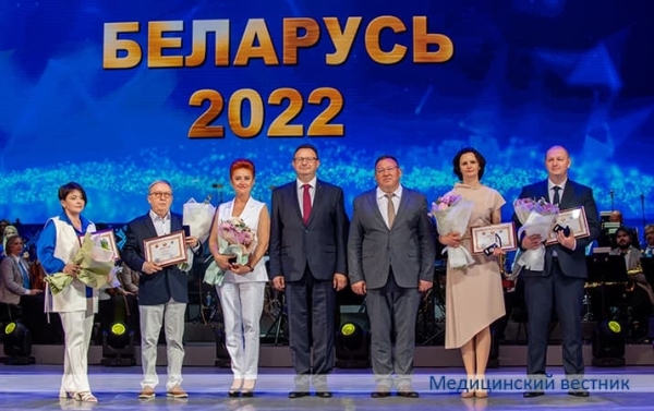 
        На них равняются пришедшие в профессию или выбирающие эту стезю			    