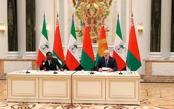 
        Министр здравоохранения Экваториальной Гвинеи: &laquo;Ваша медицинская стратегия правильная&raquo;			    