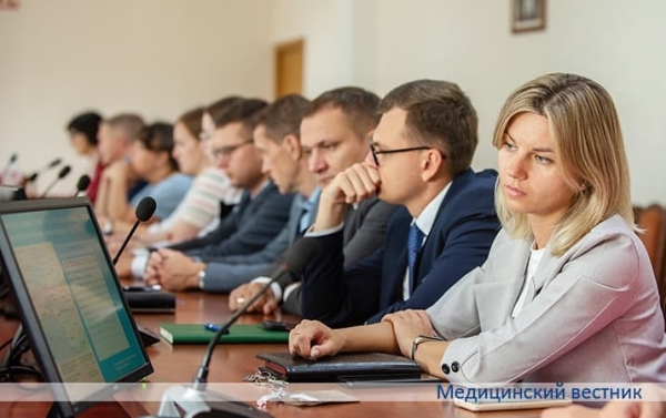 
        В Минздраве прошел круглый стол на историческую тематику			    