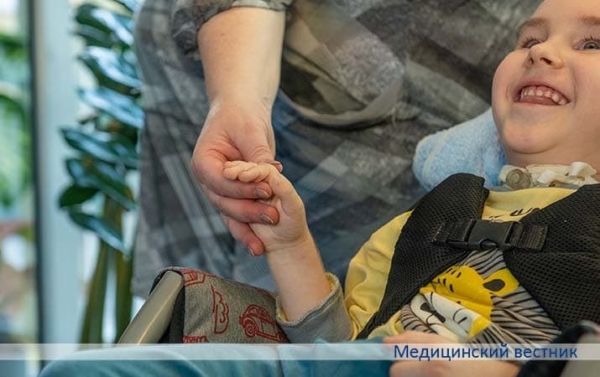 
        Нужны и помощь, и утешение			    