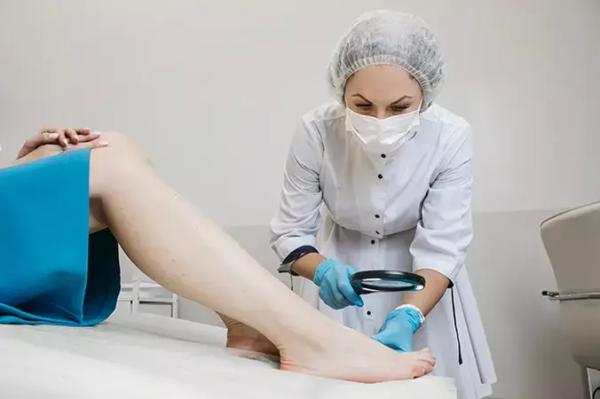 Ногти: клинико-диагностическая значимость в практике дерматолога + аудио
Ногти: клинико-диагностическая значимость в практике дерматолога + аудио